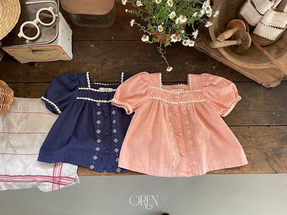 [PRE-ORDER] Eloise Linen Blouse