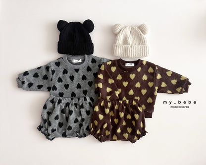 [PRE-ORDER] Heart Jacquard Baby Set