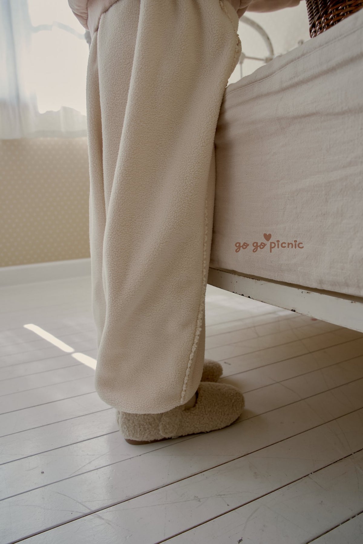 [PRE-ORDER] Puppy Pants