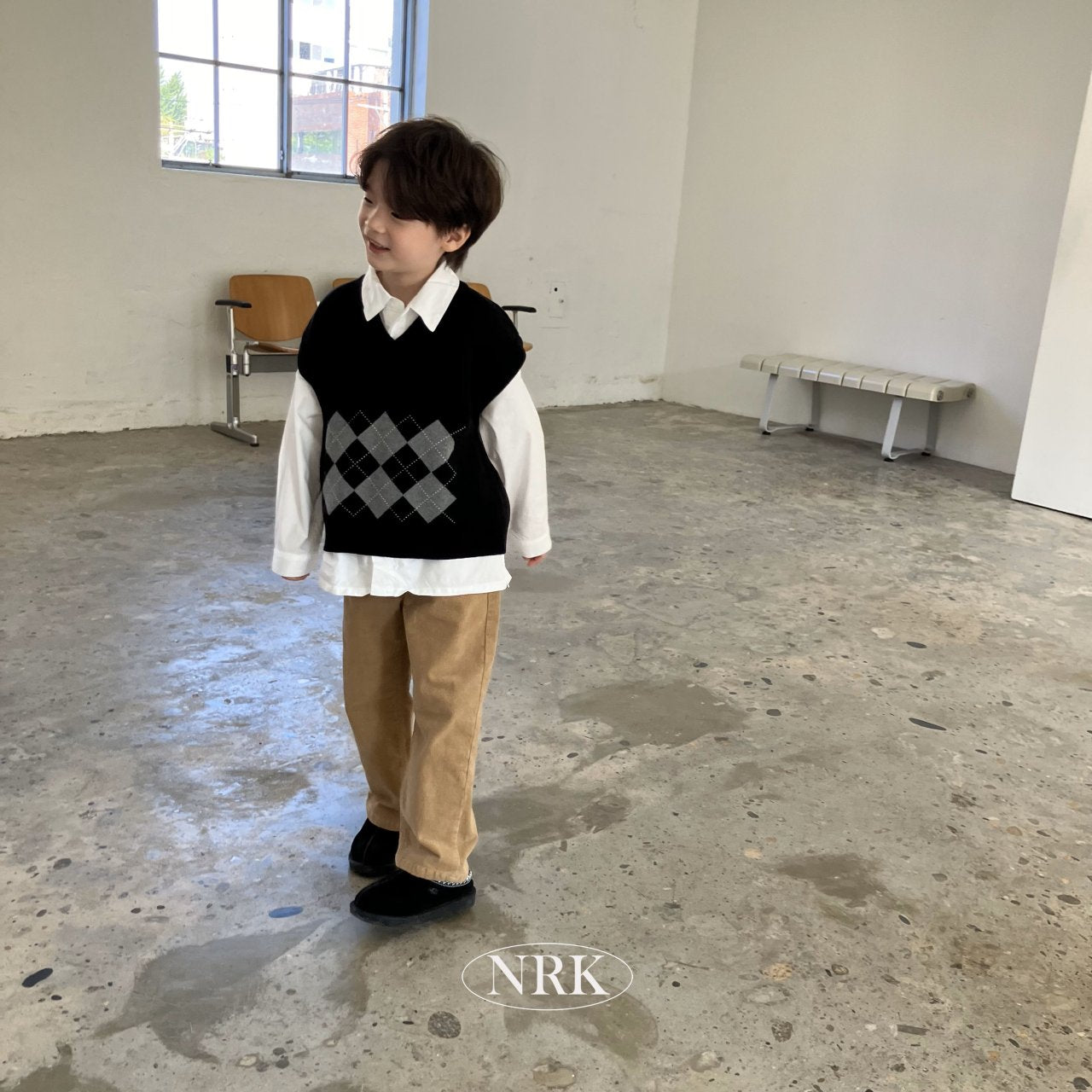 [PRE-ORDER] Corduroy Span Straight Pants