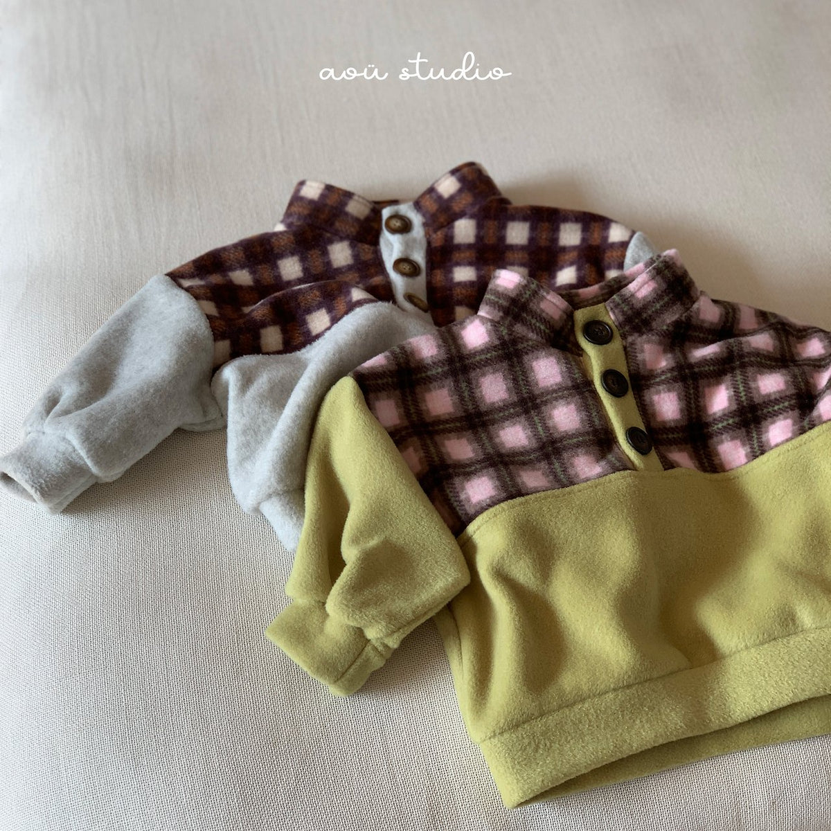 [PRE-ORDER] Check Anorak