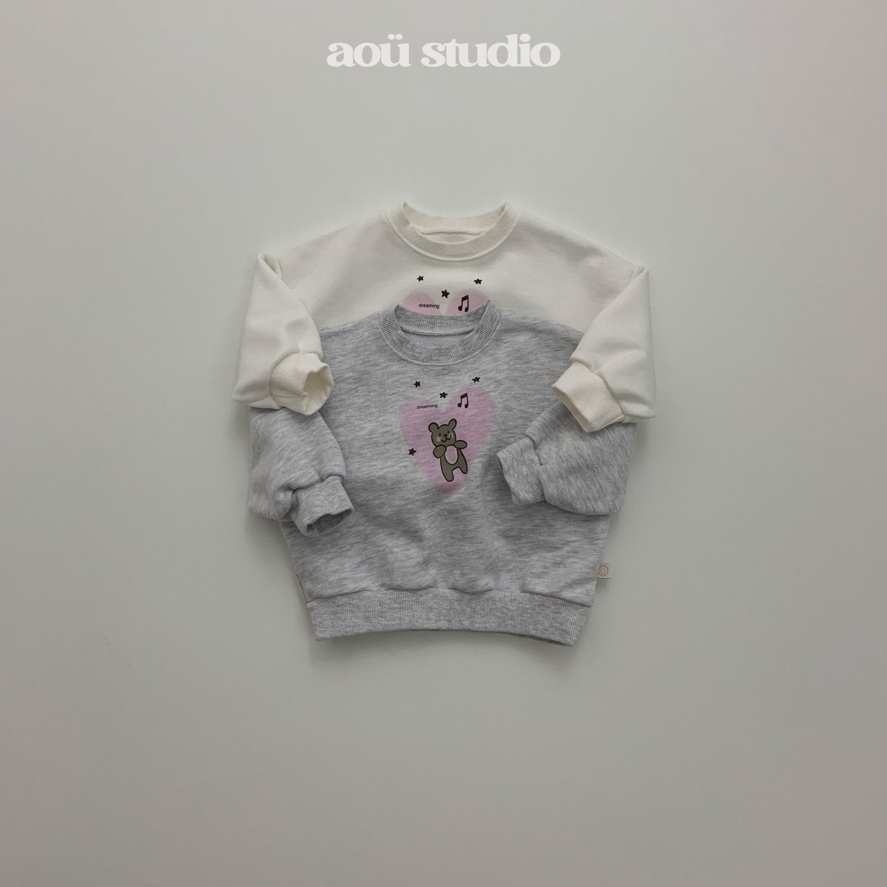 [PRE-ORDER] Dreaming Sweatshirts