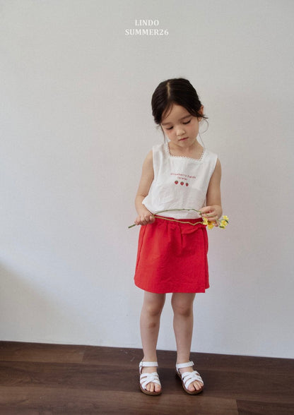 [PRE-ORDER] Strawberry Blouse