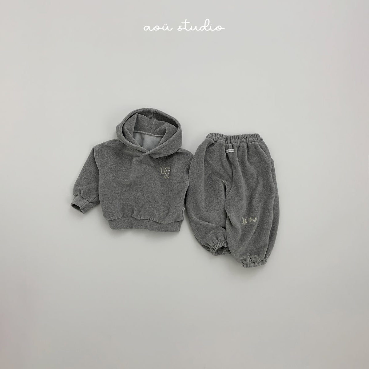 [PRE-ORDER] Beluga Jogger