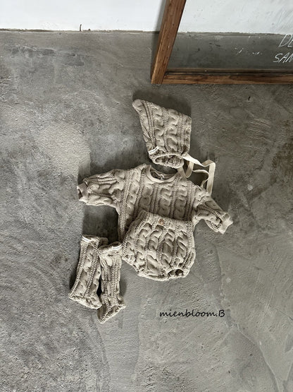 [PRE-ORDER] Cable Knit T-Shirts