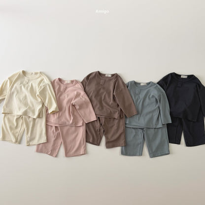 [PRE-ORDER] Amigo Top Bottom Set