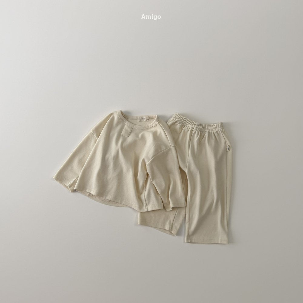 [PRE-ORDER] Amigo Top Bottom Set