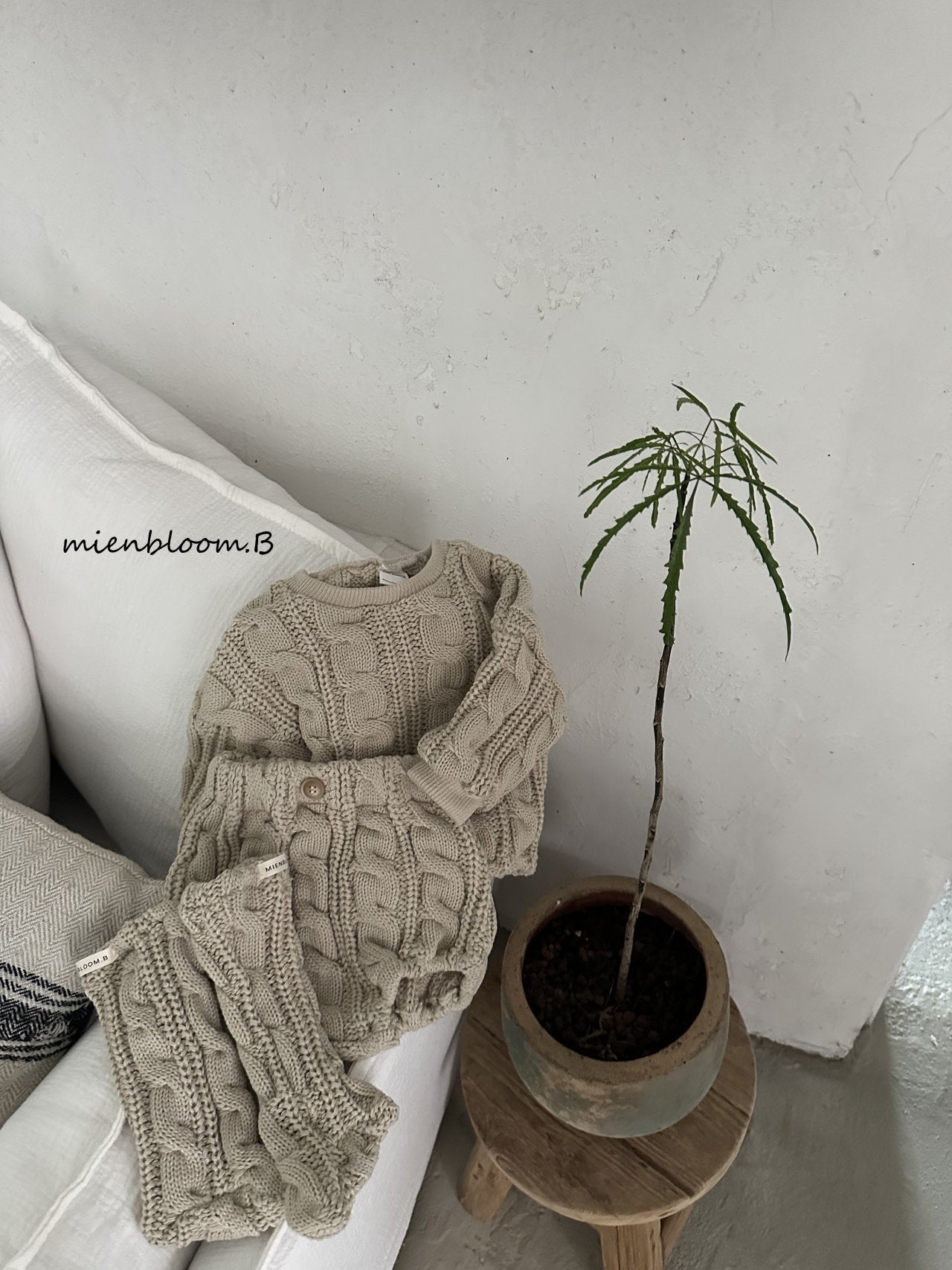 [PRE-ORDER] Cable Knit T-Shirts