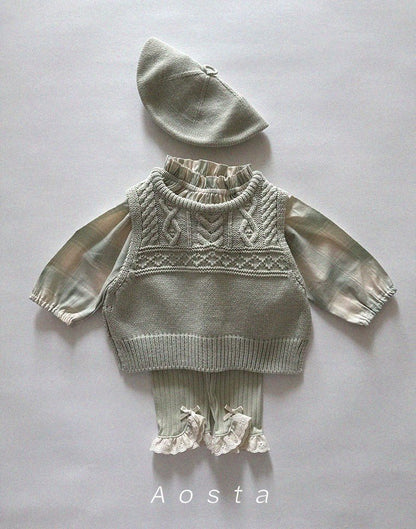 [PRE-ORDER] Sweater Vest