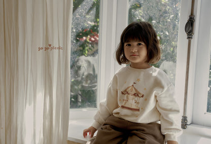 [PRE-ORDER] Circus Sweatshirts
