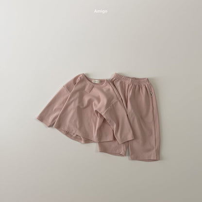 [PRE-ORDER] Amigo Top Bottom Set