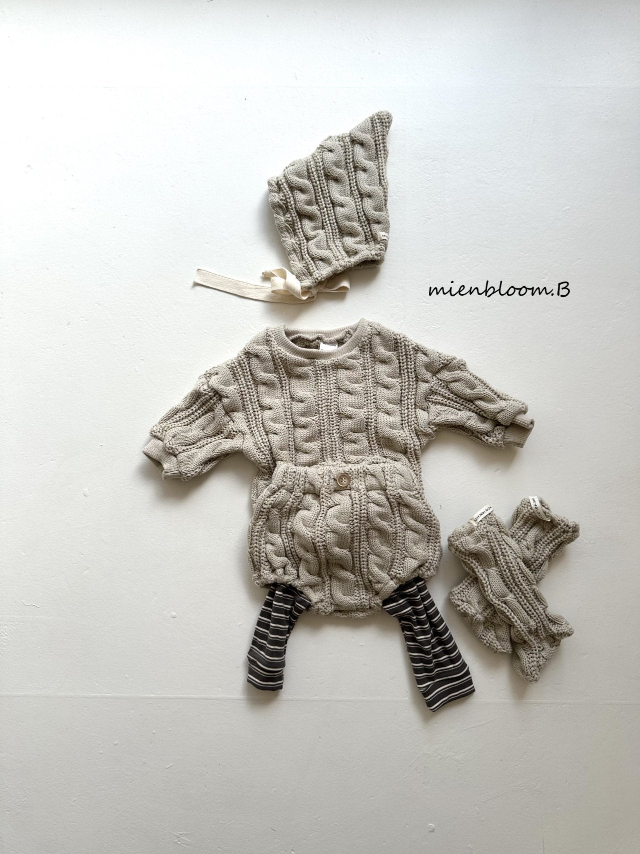 [PRE-ORDER] Cable Knit T-Shirts