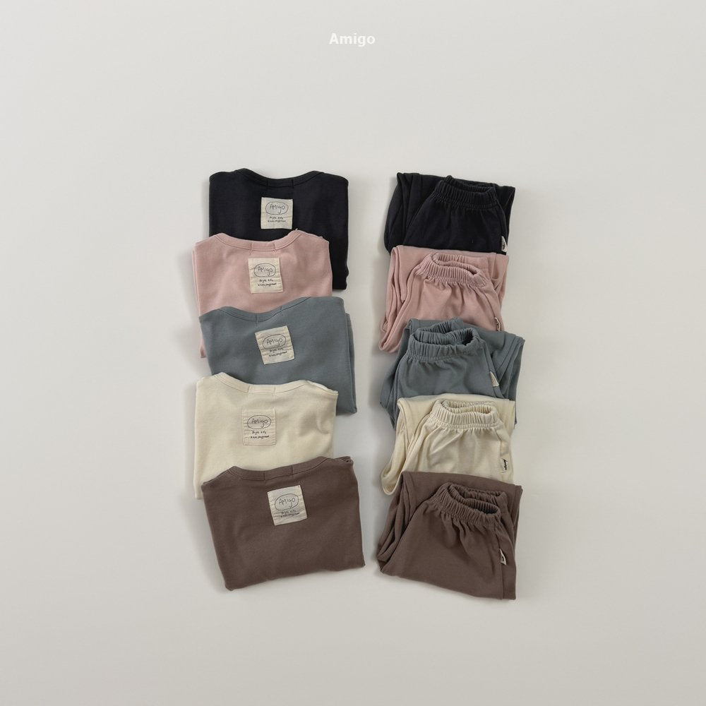 [PRE-ORDER] Amigo Top Bottom Set