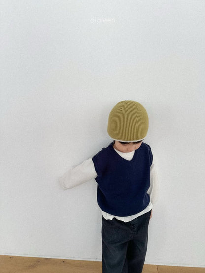 [PRE-ORDER] Line Beanie