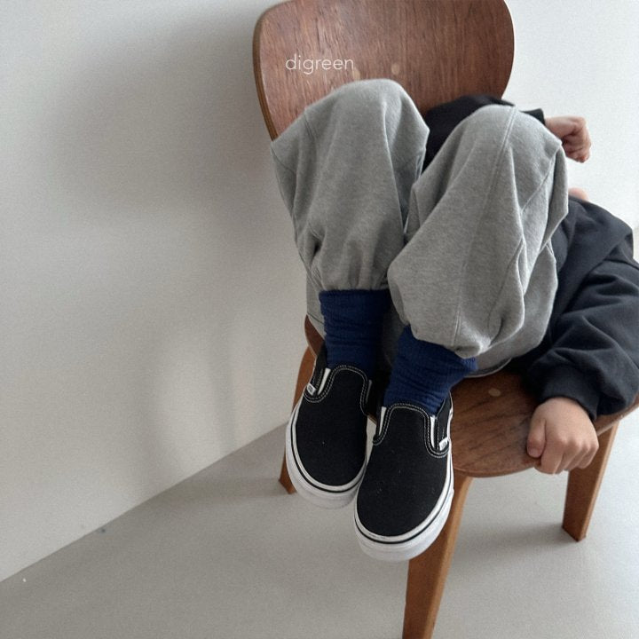 [PRE-ORDER] Tan Black Socks Set