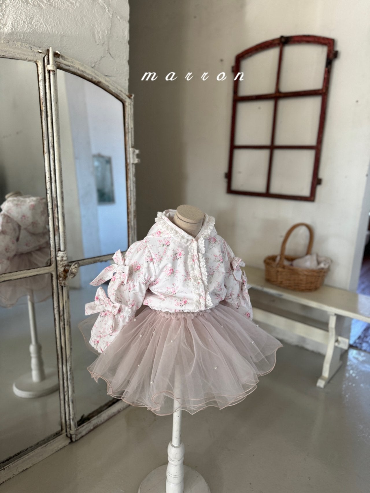 [PRE-ORDER] Pearl Skirts