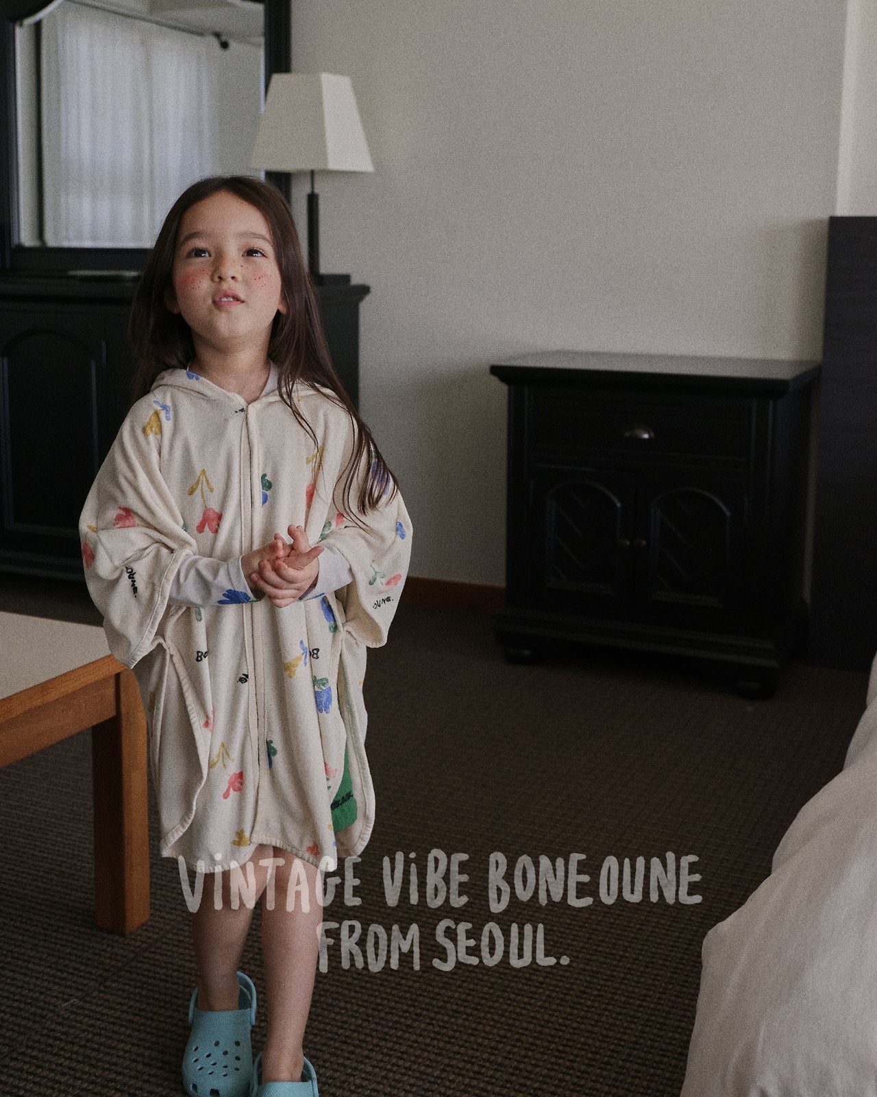 [PRE-ORDER] Floral Beach Poncho