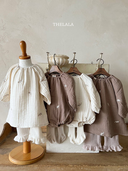 [PRE-ORDER] Rich Frill Pants