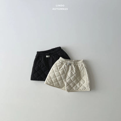 [PRE-ORDER] Hidden Quilted Shorts
