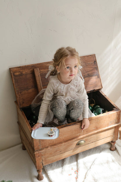 [PRE-ORDER] Evelyn T-Shirts