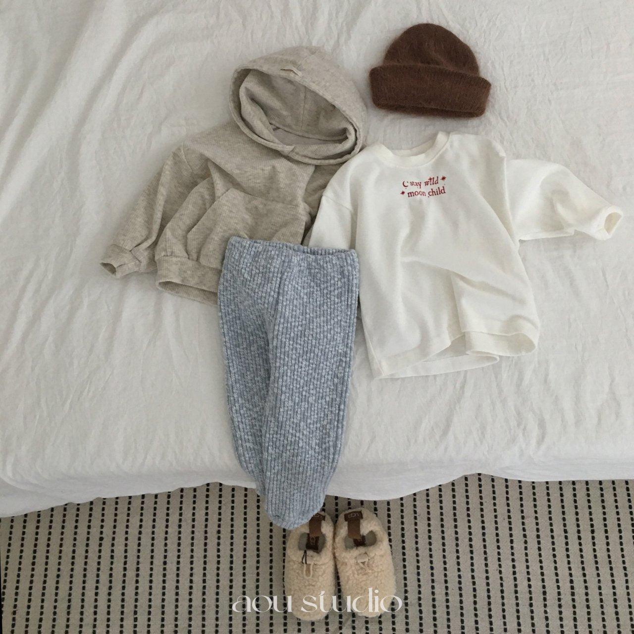 [PRE-ORDER] Cream Hoodie Sweatshirts