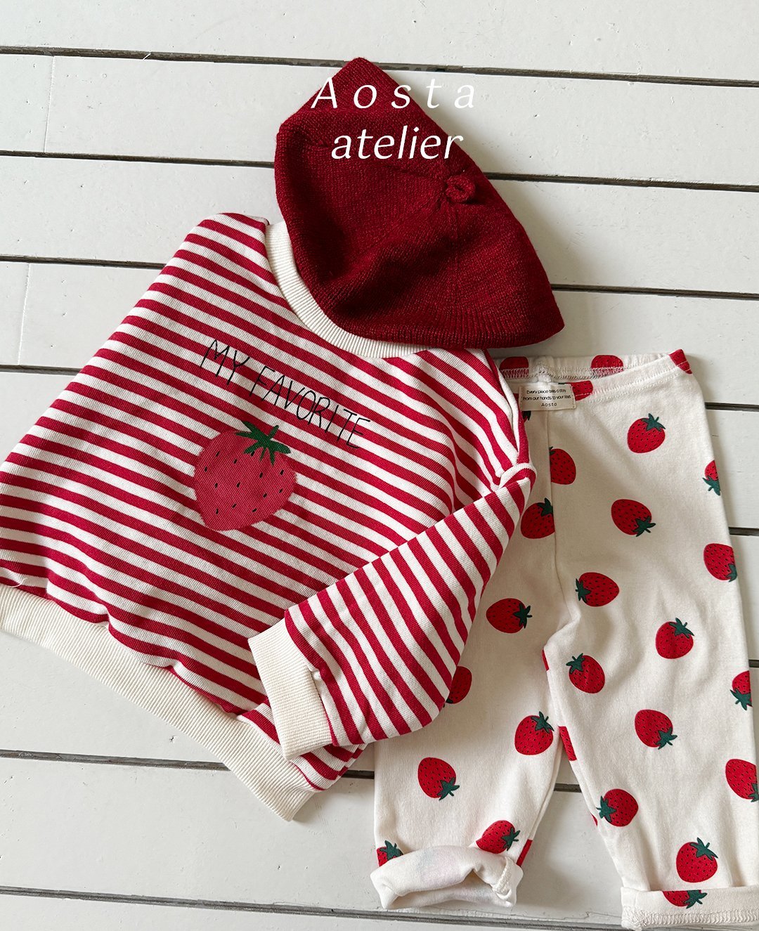 [PRE-ORDER] Strawberry Leggings