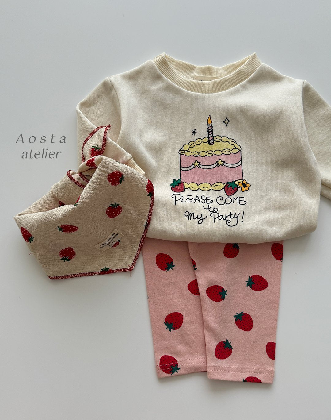 [PRE-ORDER] Strawberry Leggings