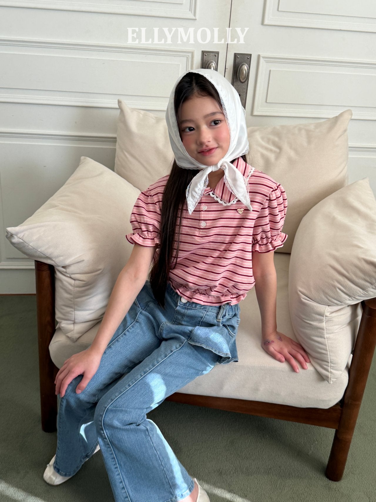 [PRE-ORDER] Curling Collar Frill T-Shirts