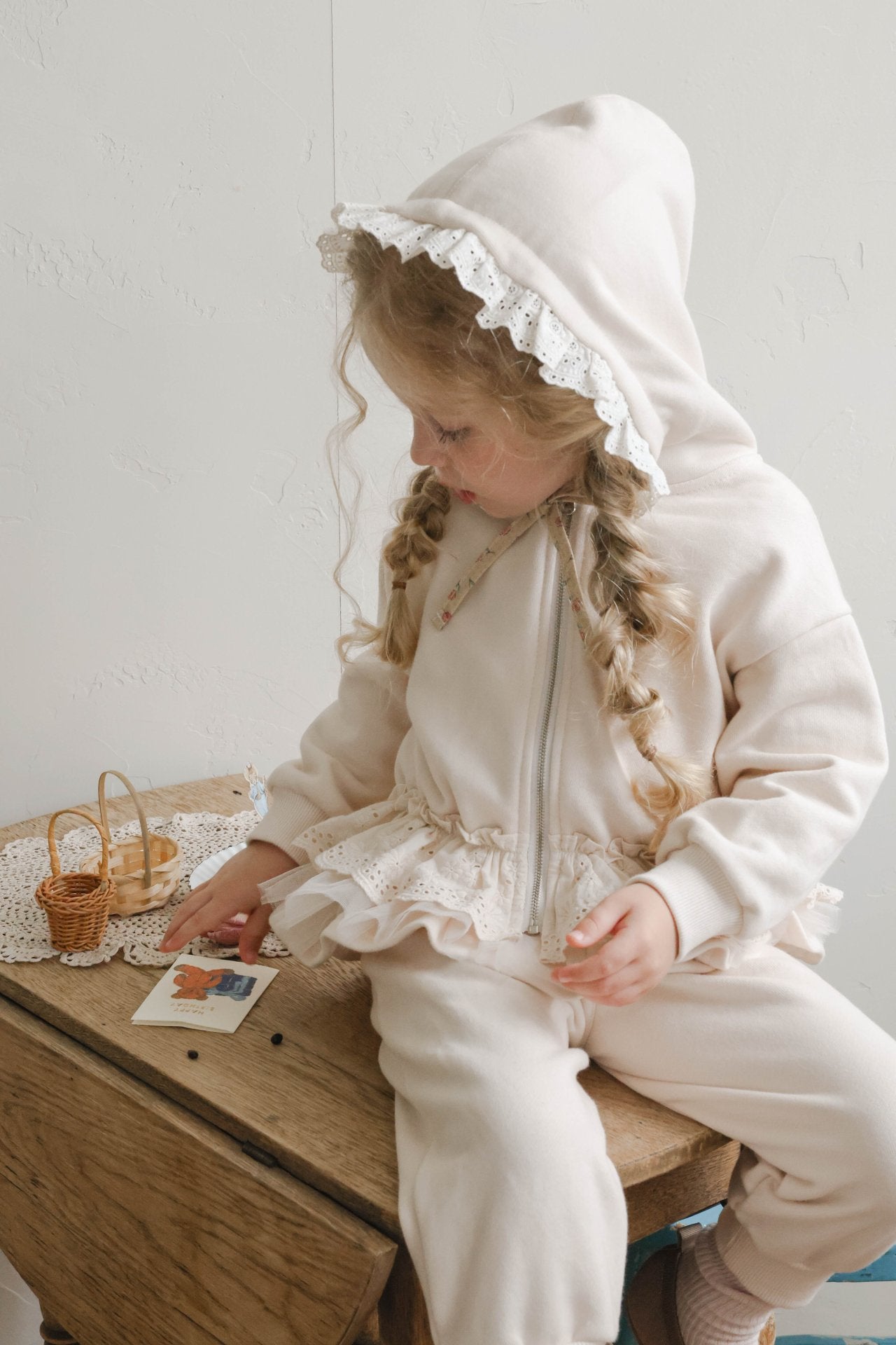 [PRE-ORDER] Vanilla Hoodie Jumper