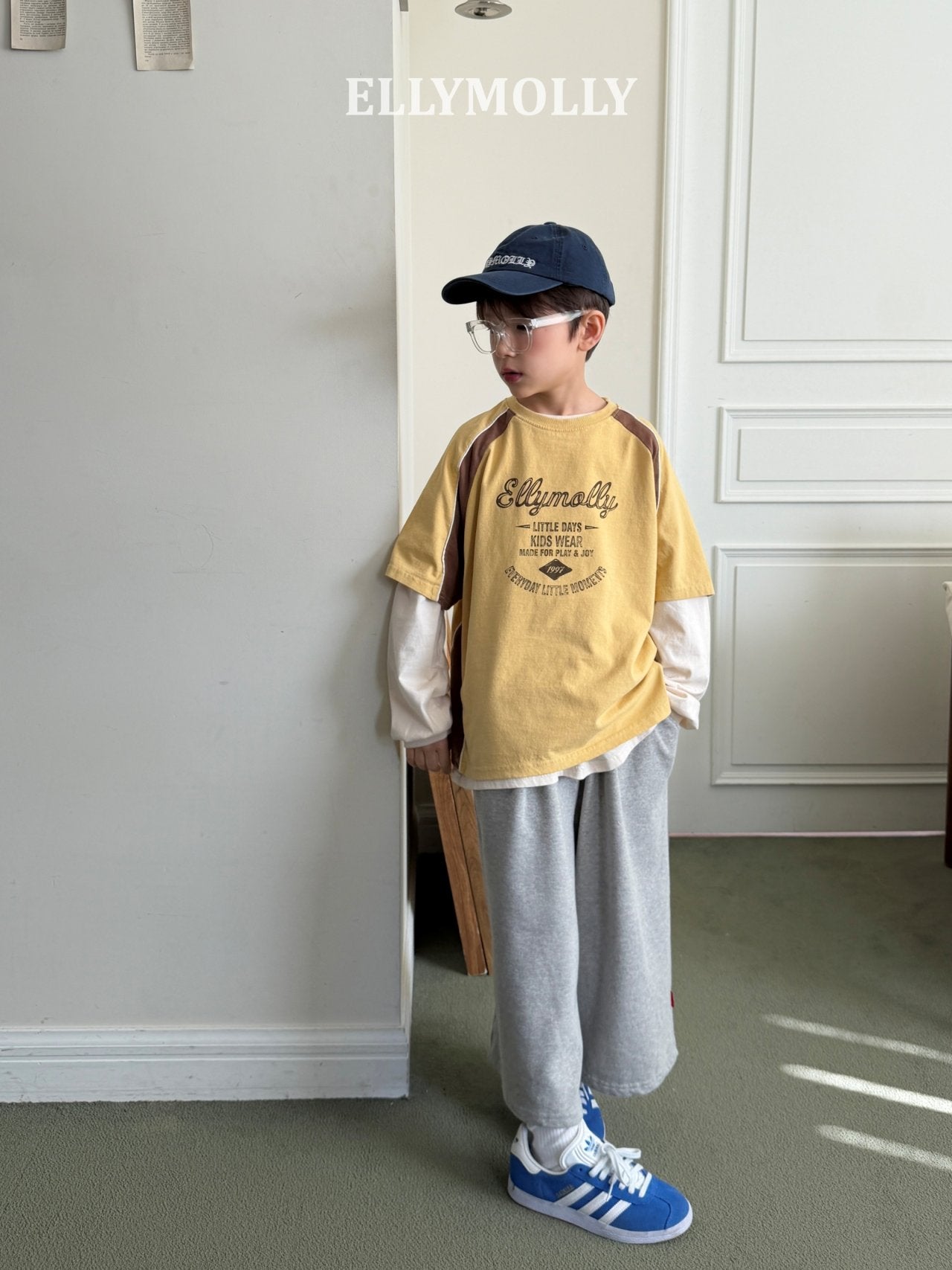 [PRE-ORDER] Roller Taping T-Shirts
