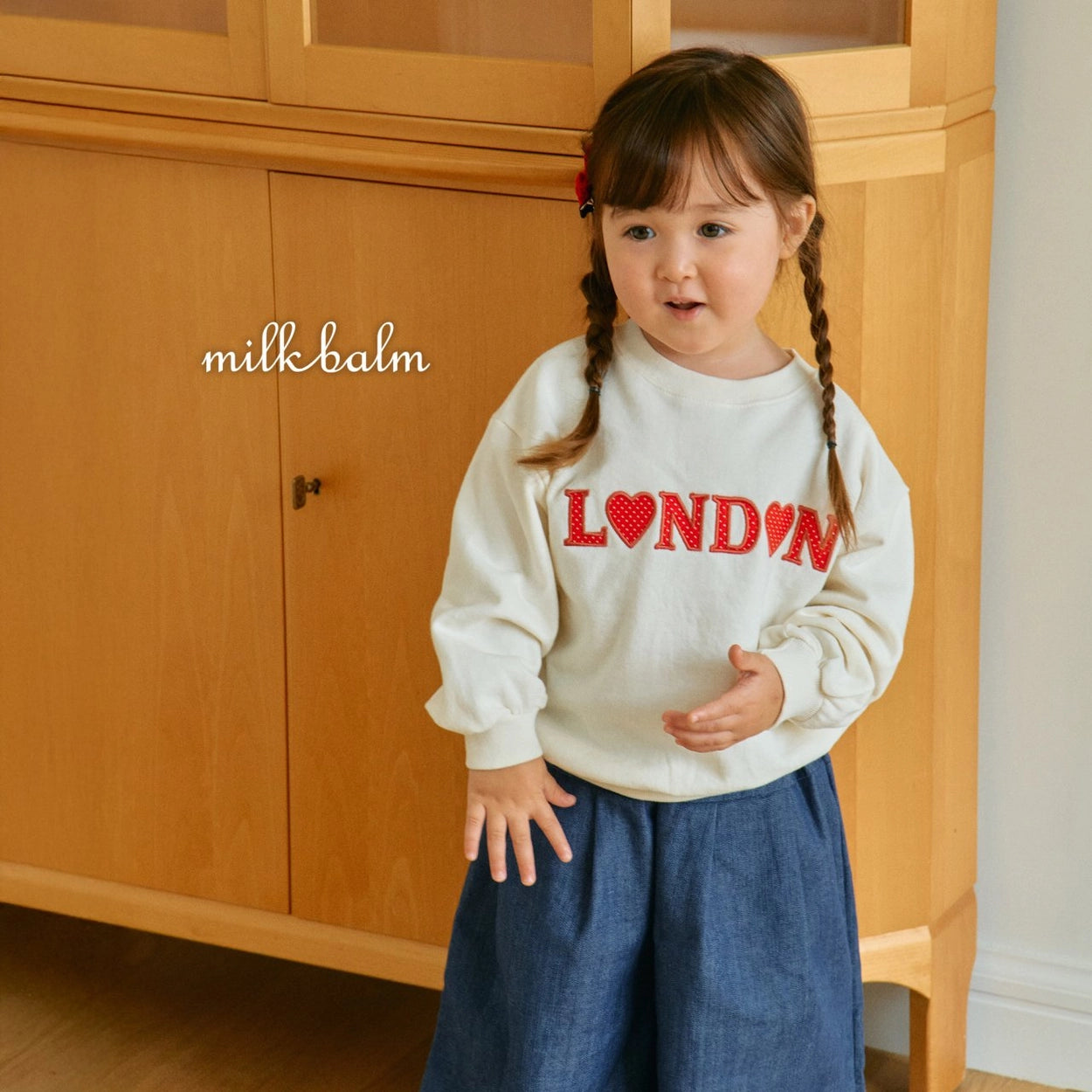 [PRE-ORDER] London Sweatshirts