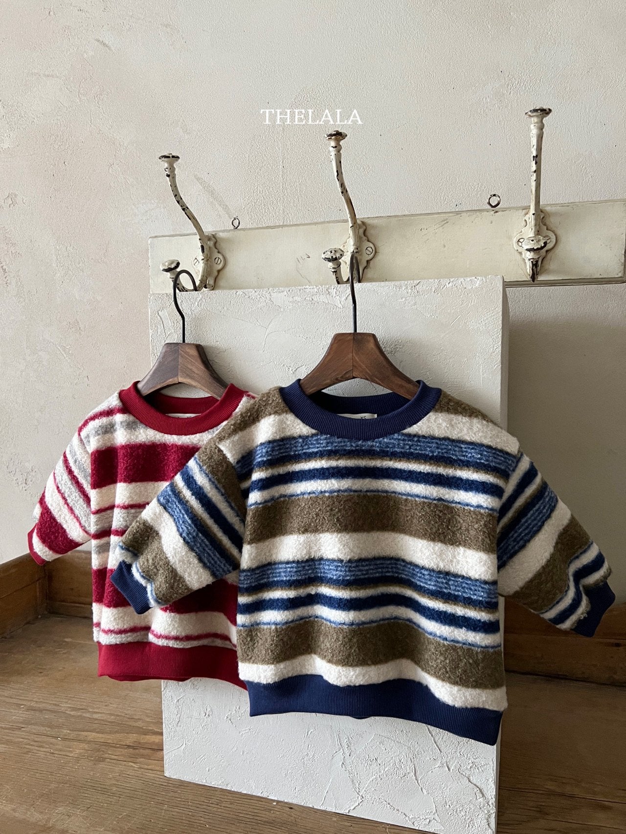 [PRE-ORDER] Stripe Sweatshirts