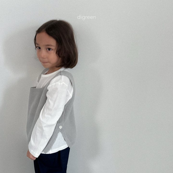[PRE-ORDER] Button Sweater Vest