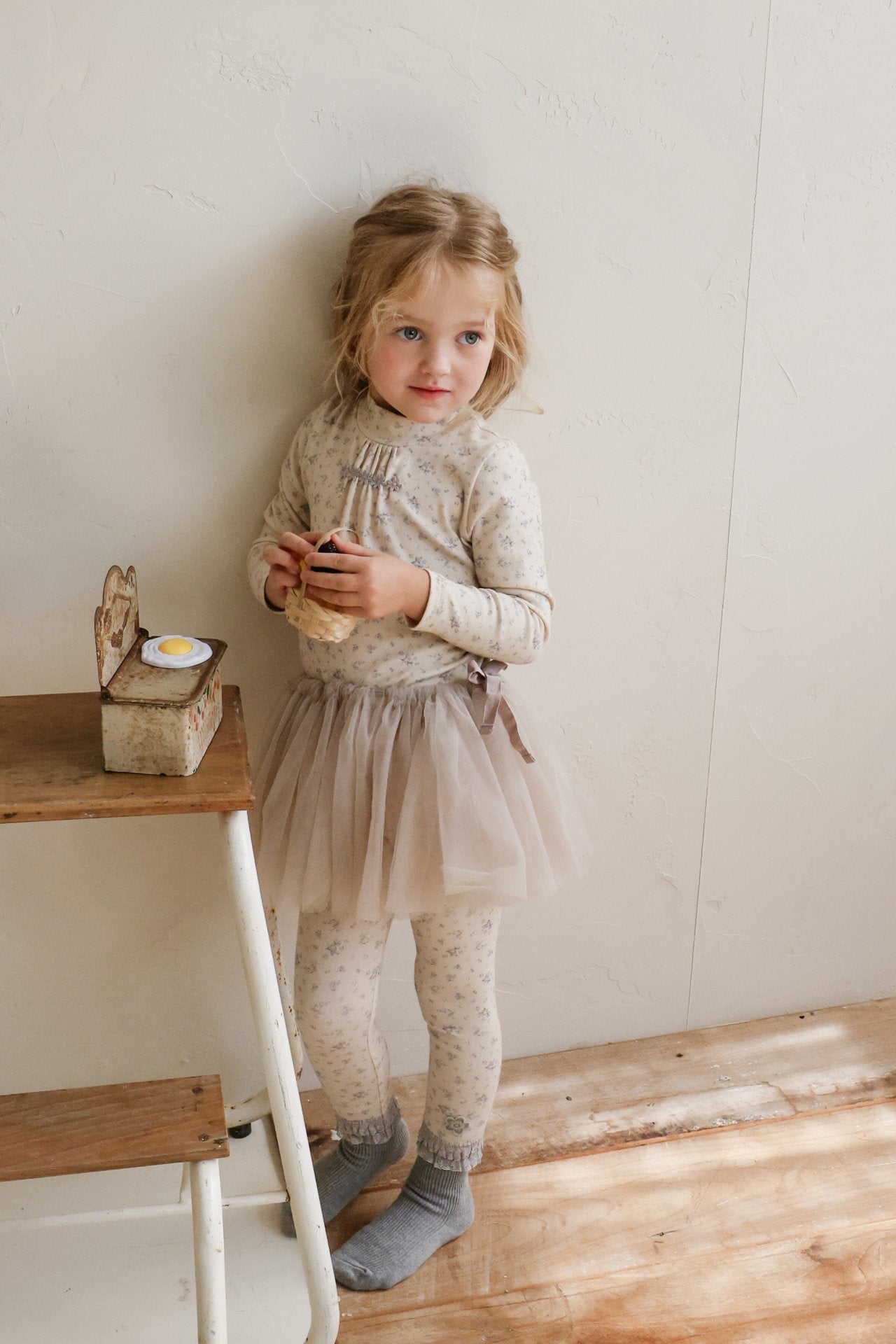 [PRE-ORDER] Madeleine T-Shirts