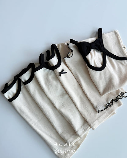 [PRE-ORDER] Ribbed Ribbon T-Shirts
