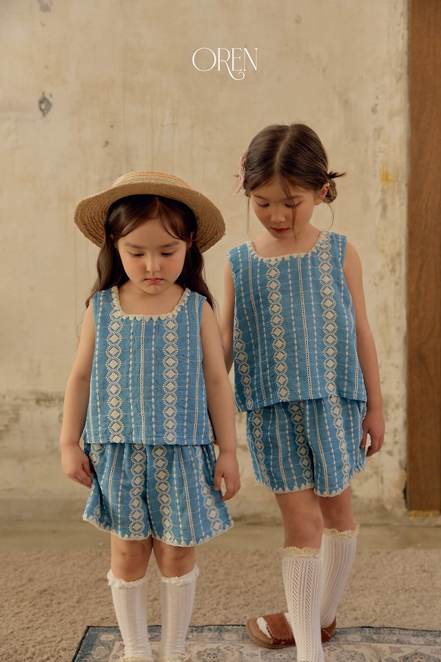 [PRE-ORDER] Perline Blue Top Bottom Set