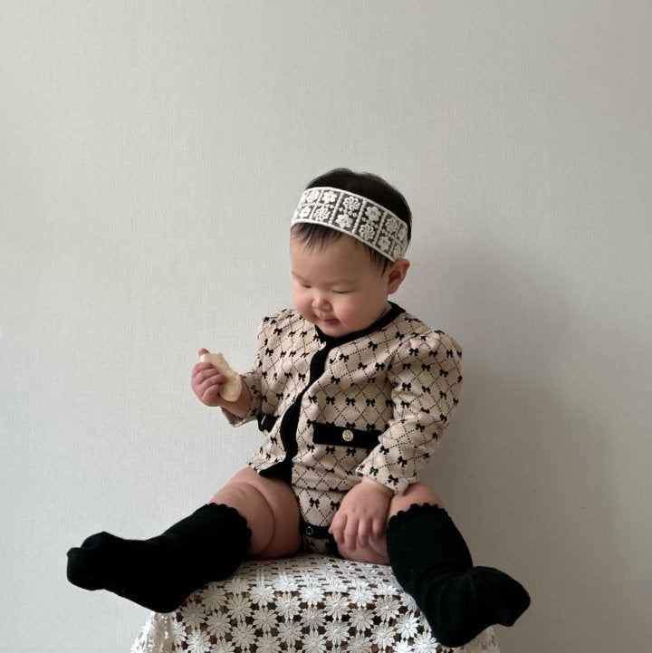 [PRE-ORDER] Ribbon Baby Cardigan Bloomer Set