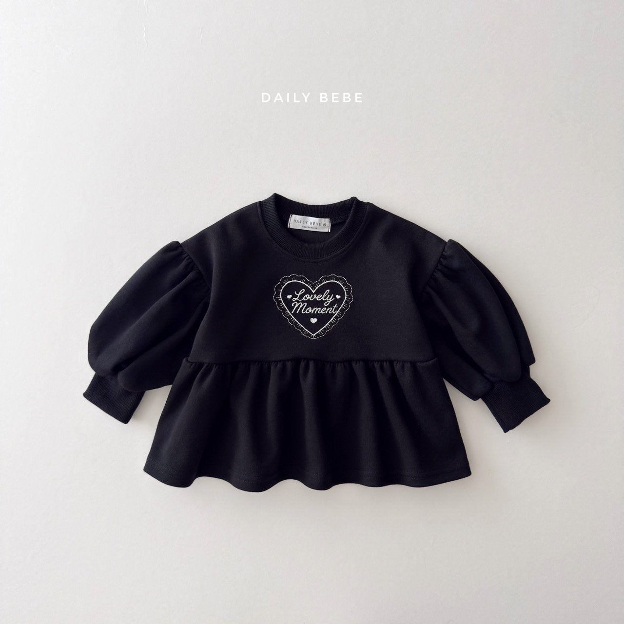 [PRE-ORDER] Lovely Moment T-Shirts