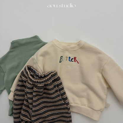 [PRE-ORDER] Pom Pom Turtleneck T-Shirts