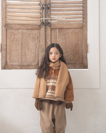 [PRE-ORDER] Pecan Sweatshirts