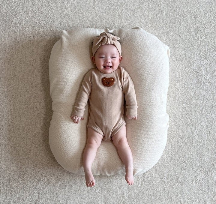 [PRE-ORDER] Arche Bear Body Suit + Leggings + Hair Band Set