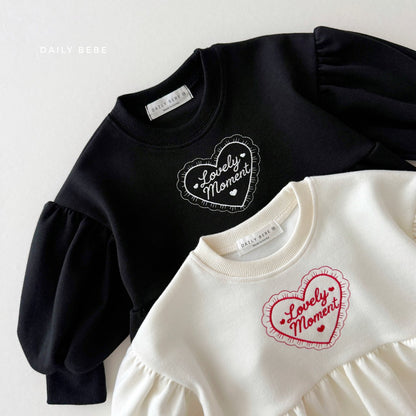 [PRE-ORDER] Lovely Moment T-Shirts