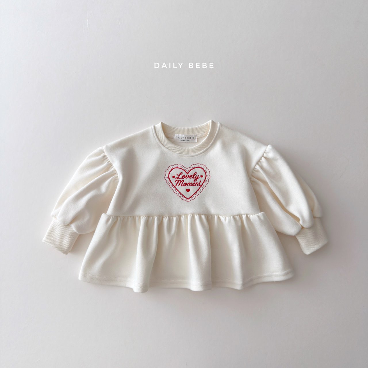 [PRE-ORDER] Lovely Moment T-Shirts