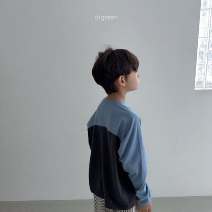 [PRE-ORDER] Slit Raglan T-Shirts