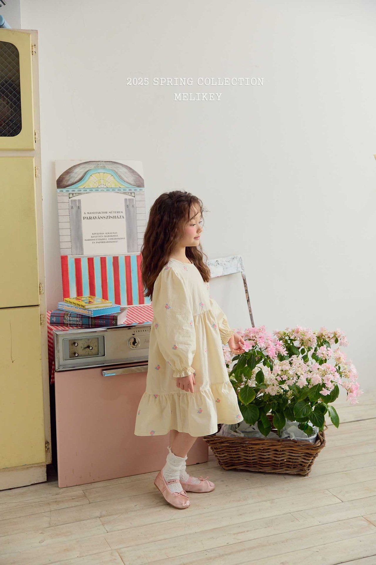 Jasmine Embroidery Dress [S(2-3yr)]
