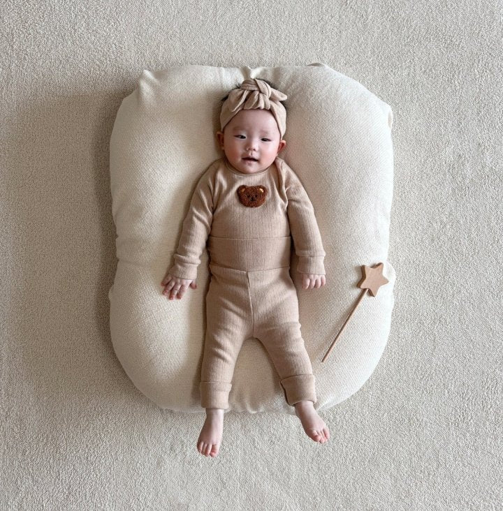 [PRE-ORDER] Arche Bear Body Suit + Leggings + Hair Band Set
