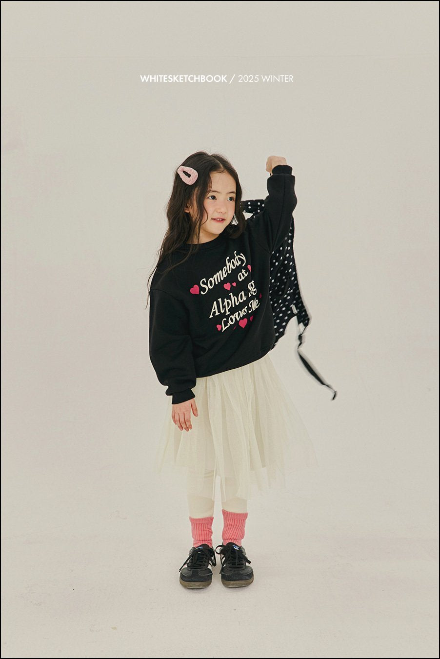 [PRE-ORDER] Love Me Sweatshirts