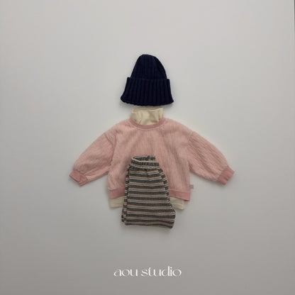 [PRE-ORDER] Pom Pom Turtleneck T-Shirts