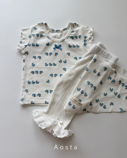 [PRE-ORDER] Ribbed Ribbon T-Shirts