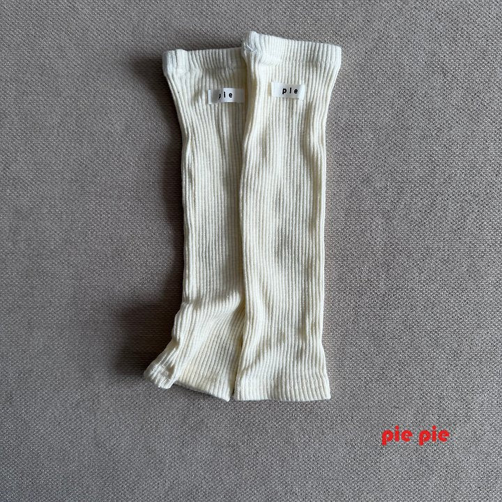 [PRE-ORDER] Pie Leg Warmer